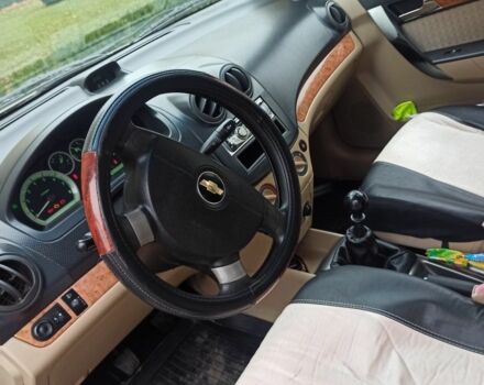 Бежевий Шевроле Авео, об'ємом двигуна 1.6 л та пробігом 160 тис. км за 4100 $, фото 3 на Automoto.ua