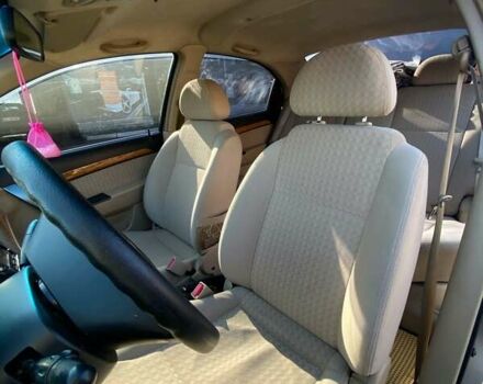 Бежевый Шевроле Авео, объемом двигателя 1.6 л и пробегом 196 тыс. км за 4000 $, фото 4 на Automoto.ua