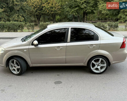 Бежевий Шевроле Авео, об'ємом двигуна 1.6 л та пробігом 284 тис. км за 4500 $, фото 14 на Automoto.ua