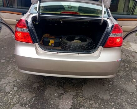 Бежевый Шевроле Авео, объемом двигателя 1.6 л и пробегом 151 тыс. км за 3800 $, фото 2 на Automoto.ua