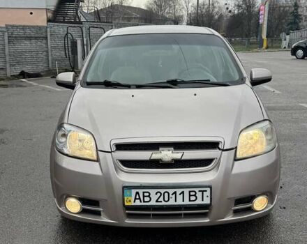 Бежевый Шевроле Авео, объемом двигателя 1.6 л и пробегом 150 тыс. км за 3800 $, фото 1 на Automoto.ua