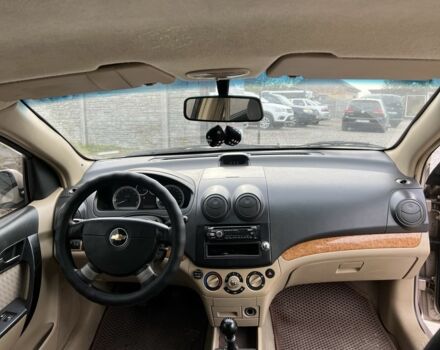 Бежевый Шевроле Авео, объемом двигателя 1.6 л и пробегом 160 тыс. км за 3650 $, фото 1 на Automoto.ua