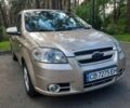 Бежевый Шевроле Авео, объемом двигателя 1.6 л и пробегом 236 тыс. км за 3900 $, фото 1 на Automoto.ua