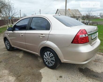 Бежевий Шевроле Авео, об'ємом двигуна 1.6 л та пробігом 105 тис. км за 4750 $, фото 3 на Automoto.ua