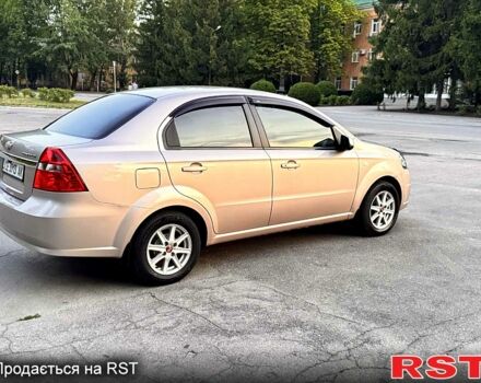 Бежевый Шевроле Авео, объемом двигателя 1.6 л и пробегом 73 тыс. км за 5200 $, фото 2 на Automoto.ua