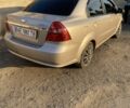 Бежевый Шевроле Авео, объемом двигателя 1.6 л и пробегом 320 тыс. км за 3300 $, фото 2 на Automoto.ua