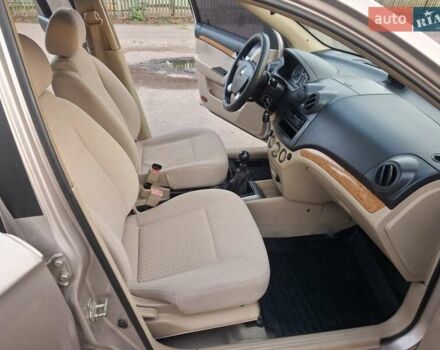 Бежевый Шевроле Авео, объемом двигателя 1.6 л и пробегом 199 тыс. км за 4400 $, фото 32 на Automoto.ua