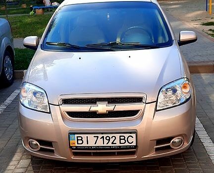 Бежевый Шевроле Авео, объемом двигателя 1.6 л и пробегом 152 тыс. км за 5000 $, фото 3 на Automoto.ua