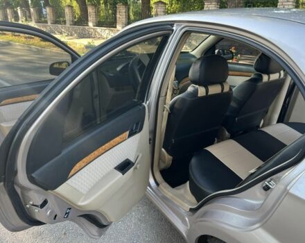 Бежевый Шевроле Авео, объемом двигателя 1.6 л и пробегом 121 тыс. км за 4500 $, фото 5 на Automoto.ua