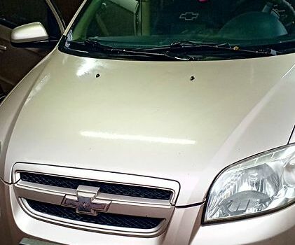 Бежевий Шевроле Авео, об'ємом двигуна 1.6 л та пробігом 200 тис. км за 3000 $, фото 7 на Automoto.ua