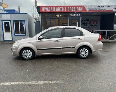 Бежевый Шевроле Авео, объемом двигателя 1.6 л и пробегом 150 тыс. км за 3800 $, фото 7 на Automoto.ua