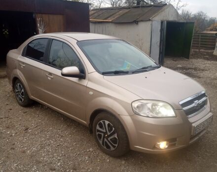 Бежевый Шевроле Авео, объемом двигателя 1.6 л и пробегом 158 тыс. км за 3500 $, фото 1 на Automoto.ua