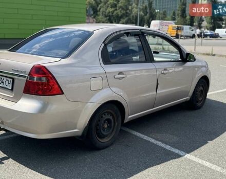 Бежевый Шевроле Авео, объемом двигателя 1.6 л и пробегом 199 тыс. км за 3700 $, фото 3 на Automoto.ua