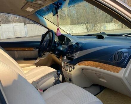 Бежевый Шевроле Авео, объемом двигателя 1.6 л и пробегом 196 тыс. км за 4000 $, фото 7 на Automoto.ua