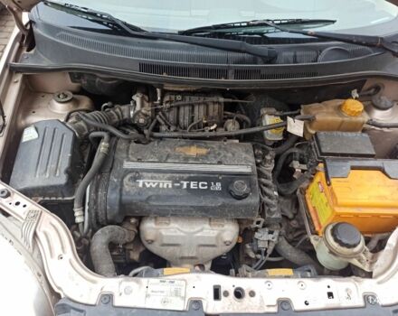 Бежевий Шевроле Авео, об'ємом двигуна 1.6 л та пробігом 160 тис. км за 4100 $, фото 1 на Automoto.ua