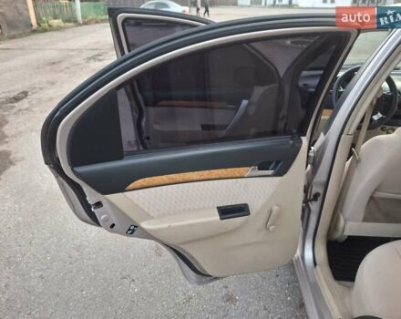 Бежевый Шевроле Авео, объемом двигателя 1.6 л и пробегом 199 тыс. км за 4400 $, фото 31 на Automoto.ua