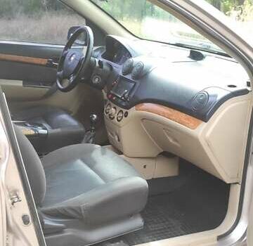 Бежевый Шевроле Авео, объемом двигателя 1.6 л и пробегом 333 тыс. км за 3600 $, фото 10 на Automoto.ua