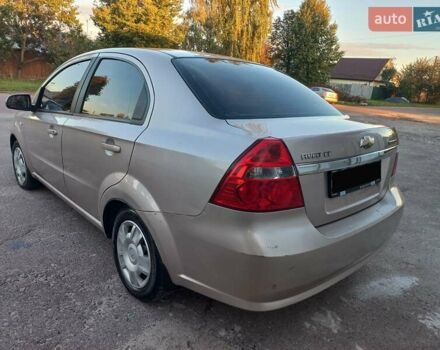 Бежевый Шевроле Авео, объемом двигателя 1.6 л и пробегом 180 тыс. км за 4650 $, фото 5 на Automoto.ua