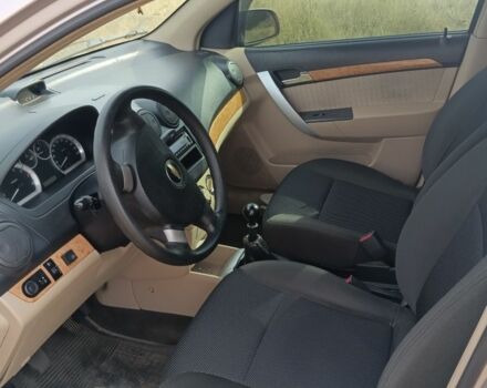 Бежевий Шевроле Авео, об'ємом двигуна 1.6 л та пробігом 300 тис. км за 3000 $, фото 8 на Automoto.ua