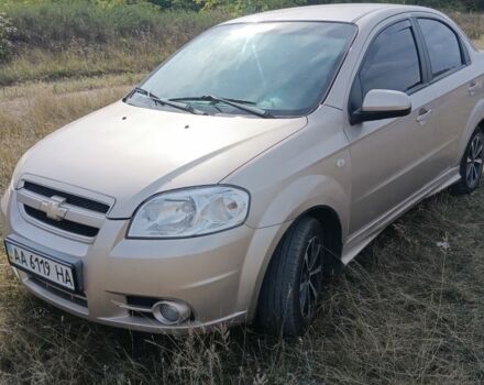 Бежевий Шевроле Авео, об'ємом двигуна 1.6 л та пробігом 300 тис. км за 3000 $, фото 1 на Automoto.ua