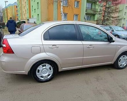 Бежевый Шевроле Авео, объемом двигателя 1.6 л и пробегом 154 тыс. км за 3500 $, фото 1 на Automoto.ua