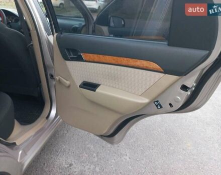 Бежевый Шевроле Авео, объемом двигателя 1.6 л и пробегом 180 тыс. км за 4650 $, фото 13 на Automoto.ua