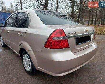 Бежевый Шевроле Авео, объемом двигателя 1.6 л и пробегом 180 тыс. км за 4600 $, фото 2 на Automoto.ua