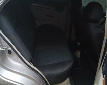 Бежевый Шевроле Авео, объемом двигателя 1.6 л и пробегом 210 тыс. км за 3500 $, фото 5 на Automoto.ua