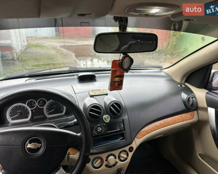 Шевроле Авео 2008 в Кременчуге на Automoto.ua Бежевый Шевроле Авео, объемом двигателя 1.6 л и пробегом 198 тыс. км за 5100 $, фото 8 на Automoto.ua