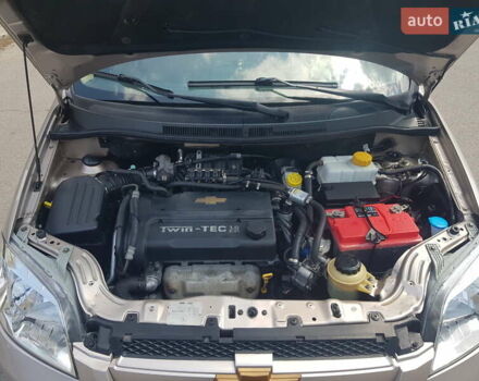 Бежевый Шевроле Авео, объемом двигателя 1.6 л и пробегом 140 тыс. км за 4650 $, фото 14 на Automoto.ua