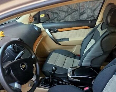 Бежевый Шевроле Авео, объемом двигателя 1.6 л и пробегом 177 тыс. км за 5000 $, фото 3 на Automoto.ua