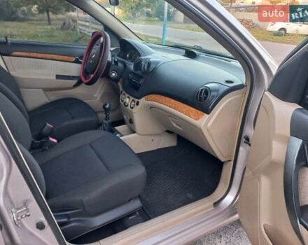 Бежевый Шевроле Авео, объемом двигателя 1.6 л и пробегом 180 тыс. км за 4650 $, фото 10 на Automoto.ua