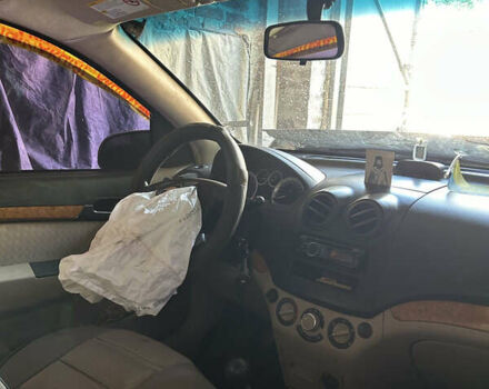Бежевий Шевроле Авео, об'ємом двигуна 1.6 л та пробігом 102 тис. км за 2300 $, фото 9 на Automoto.ua