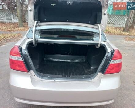 Бежевый Шевроле Авео, объемом двигателя 1.6 л и пробегом 180 тыс. км за 4600 $, фото 6 на Automoto.ua