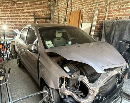 Бежевий Шевроле Авео, об'ємом двигуна 1.6 л та пробігом 102 тис. км за 2300 $, фото 2 на Automoto.ua