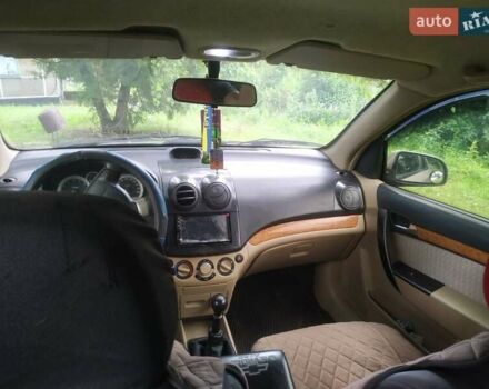 Бежевый Шевроле Авео, объемом двигателя 1.6 л и пробегом 230 тыс. км за 3400 $, фото 7 на Automoto.ua