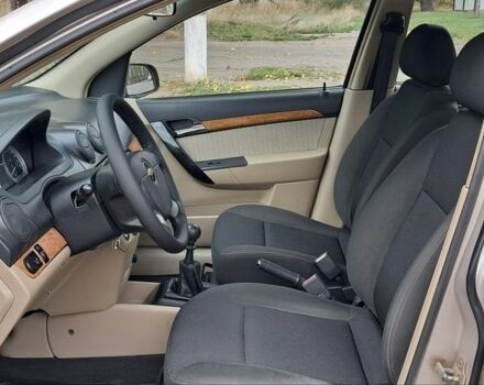 Бежевый Шевроле Авео, объемом двигателя 1.6 л и пробегом 63 тыс. км за 3800 $, фото 9 на Automoto.ua