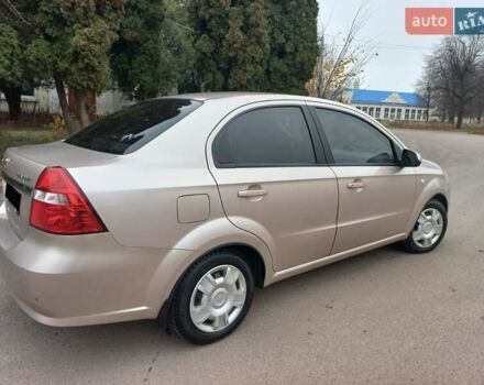 Бежевый Шевроле Авео, объемом двигателя 1.6 л и пробегом 180 тыс. км за 4500 $, фото 3 на Automoto.ua