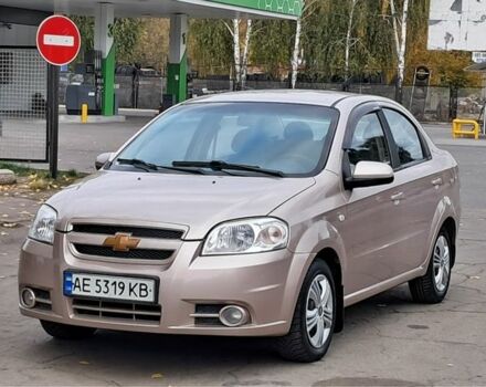 Бежевый Шевроле Авео, объемом двигателя 1.6 л и пробегом 63 тыс. км за 3800 $, фото 1 на Automoto.ua