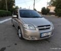 Бежевый Шевроле Авео, объемом двигателя 1.6 л и пробегом 220 тыс. км за 4000 $, фото 3 на Automoto.ua