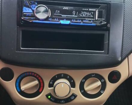 Бежевый Шевроле Авео, объемом двигателя 1.6 л и пробегом 180 тыс. км за 4600 $, фото 17 на Automoto.ua