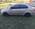 Бежевый Шевроле Авео, объемом двигателя 1.6 л и пробегом 140 тыс. км за 3300 $, фото 1 на Automoto.ua