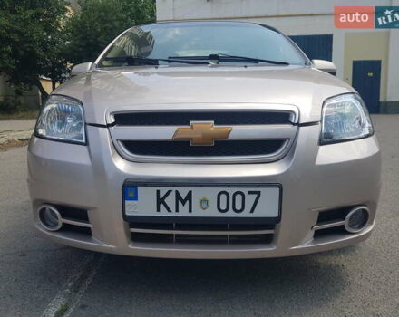 Бежевый Шевроле Авео, объемом двигателя 1.6 л и пробегом 140 тыс. км за 4650 $, фото 1 на Automoto.ua