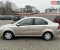 Бежевий Шевроле Авео, об'ємом двигуна 1.6 л та пробігом 110 тис. км за 4750 $, фото 1 на Automoto.ua