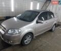 Бежевий Шевроле Авео, об'ємом двигуна 1.6 л та пробігом 107 тис. км за 6000 $, фото 1 на Automoto.ua
