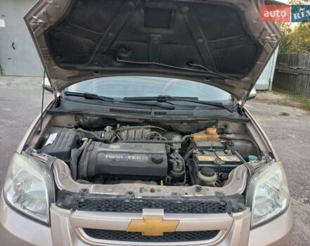 Бежевый Шевроле Авео, объемом двигателя 1.6 л и пробегом 180 тыс. км за 4650 $, фото 7 на Automoto.ua