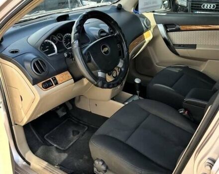 Бежевый Шевроле Авео, объемом двигателя 1.6 л и пробегом 184 тыс. км за 4400 $, фото 3 на Automoto.ua