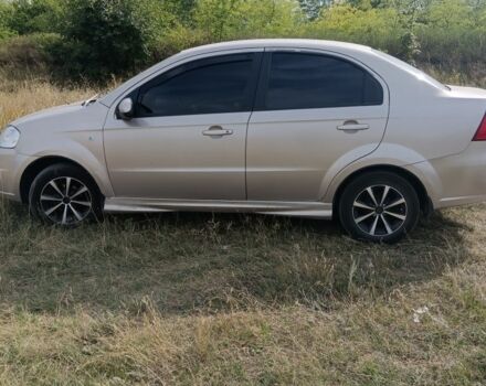 Бежевий Шевроле Авео, об'ємом двигуна 1.6 л та пробігом 300 тис. км за 3000 $, фото 2 на Automoto.ua