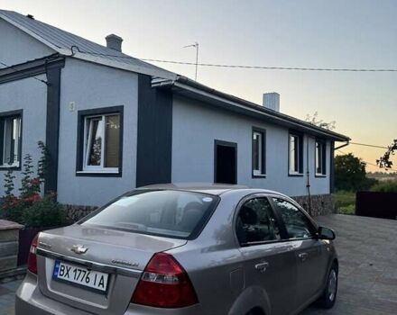 Бежевый Шевроле Авео, объемом двигателя 1.5 л и пробегом 215 тыс. км за 3900 $, фото 2 на Automoto.ua