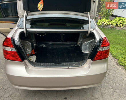 Бежевий Шевроле Авео, об'ємом двигуна 1.59 л та пробігом 183 тис. км за 4500 $, фото 9 на Automoto.ua